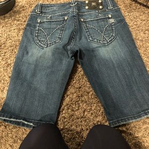 Miss Me Bermuda shorts